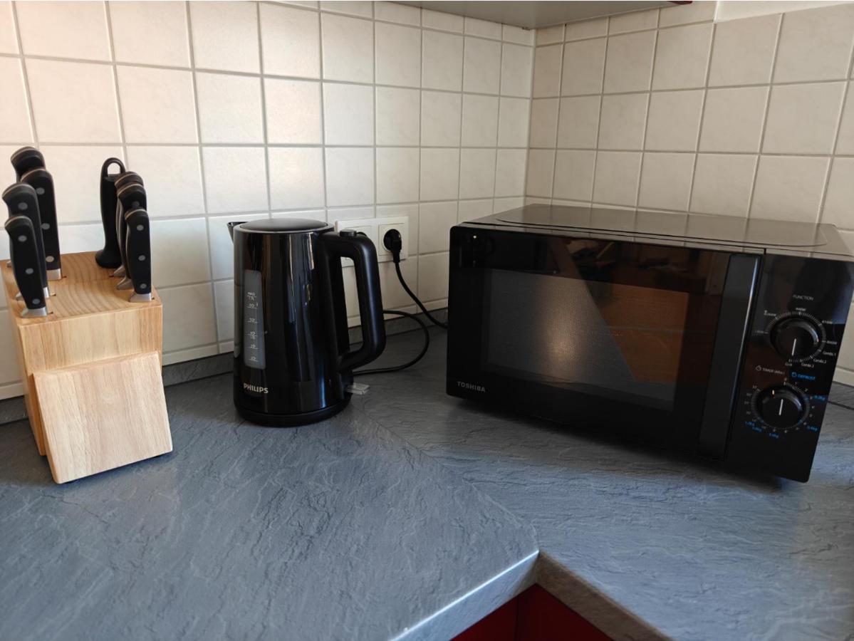 2Br Apartment, Parking, Wi-Fi, Tv In Berlin Karow Exteriör bild