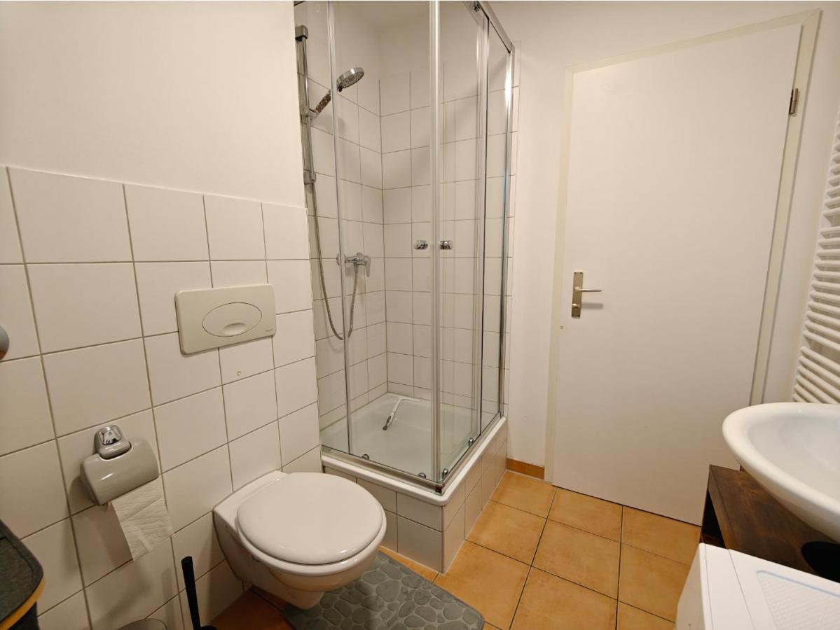2Br Apartment, Parking, Wi-Fi, Tv In Berlin Karow Exteriör bild